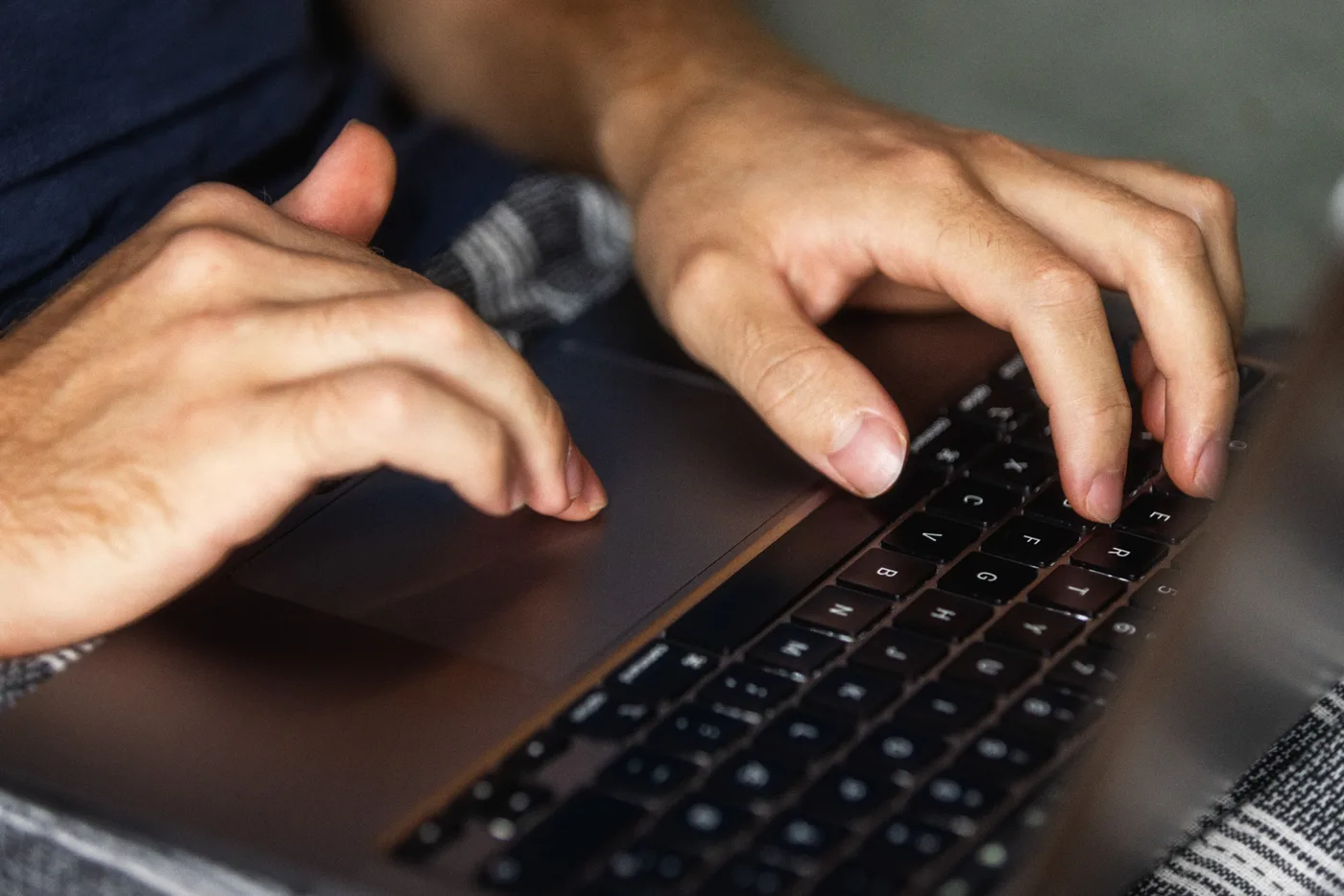 a-round arbejder med copywriting